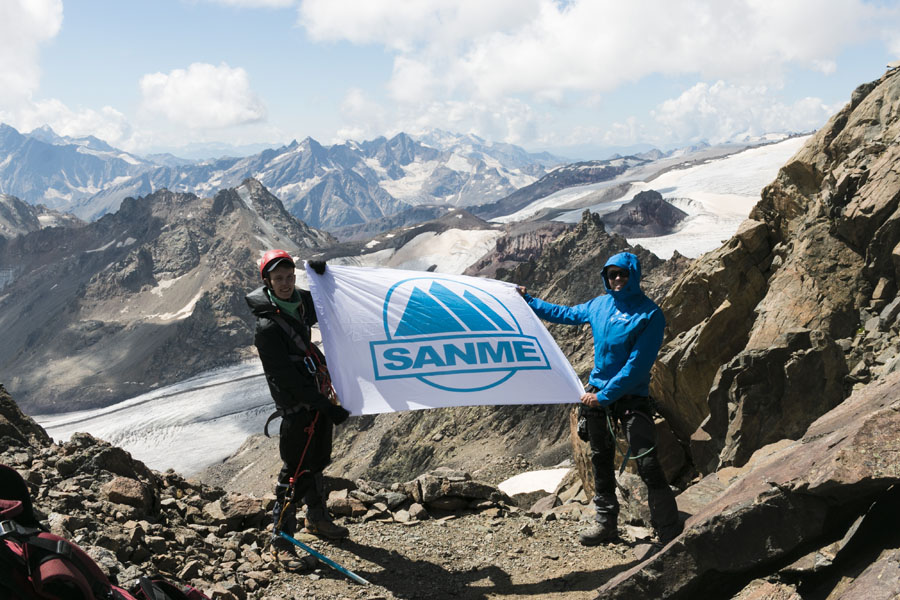 驕傲！山美股份歐洲員工勇攀歐洲第一峰-厄爾布魯士峰