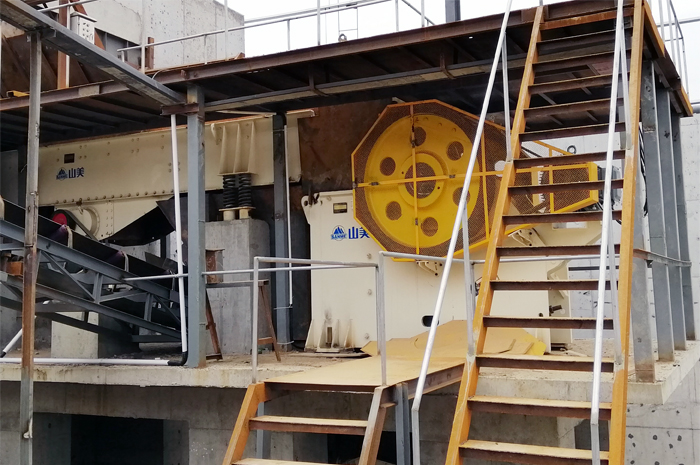 顎式破碎機產量低,達不到標準?從這四個方面找原因。