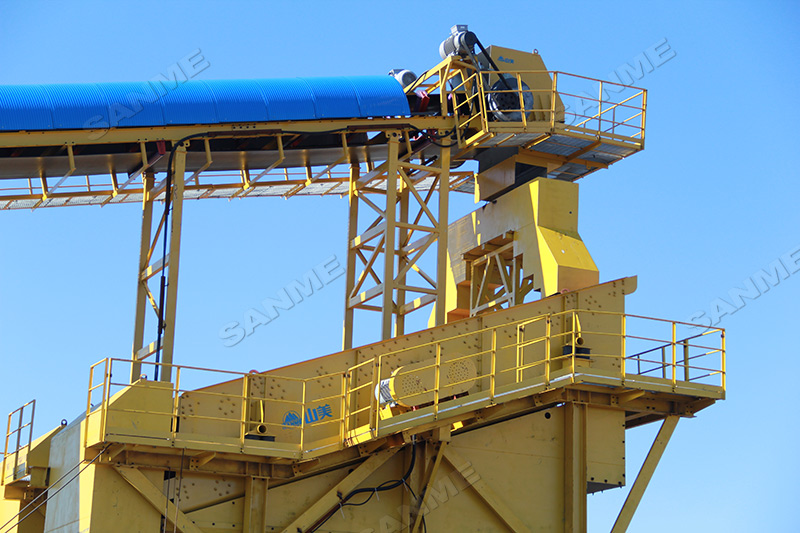 機(jī)制砂生產(chǎn)線選固定式還是移動(dòng)式？理性選擇提升生產(chǎn)效率