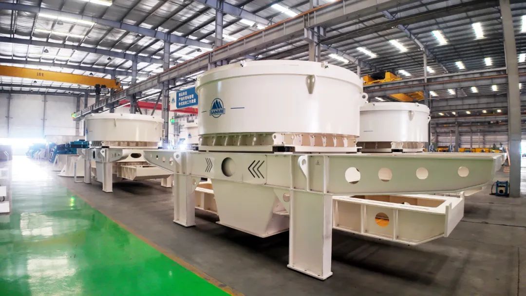 VC7系列立式沖擊破碎機——多領域適用，展現強大實力