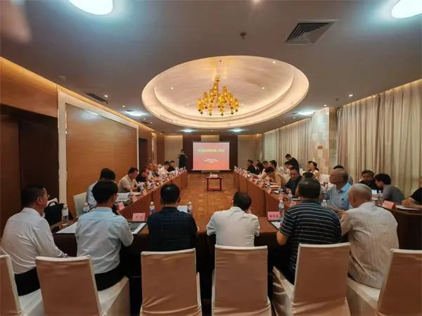 董事長楊安民參加中環協建筑垃圾管理與資源化工作委員會第三屆主任委員會第二次會議